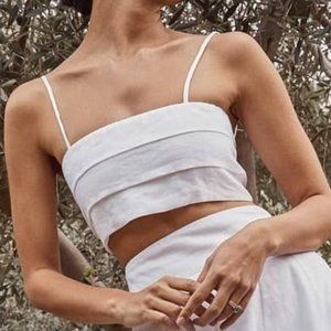 DISSH Aisle White Linen Pleated Crop Top